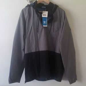 Adidas Large silas wind jacket NWT